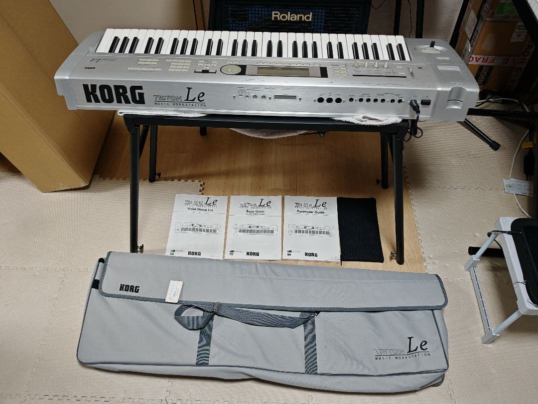KORG Triton Le 61key シンセサイザー