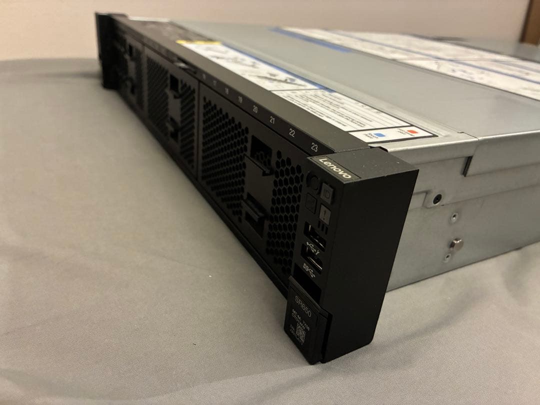 未使用 IBM ThinkSystem SR650 FS 7X06A02BJP