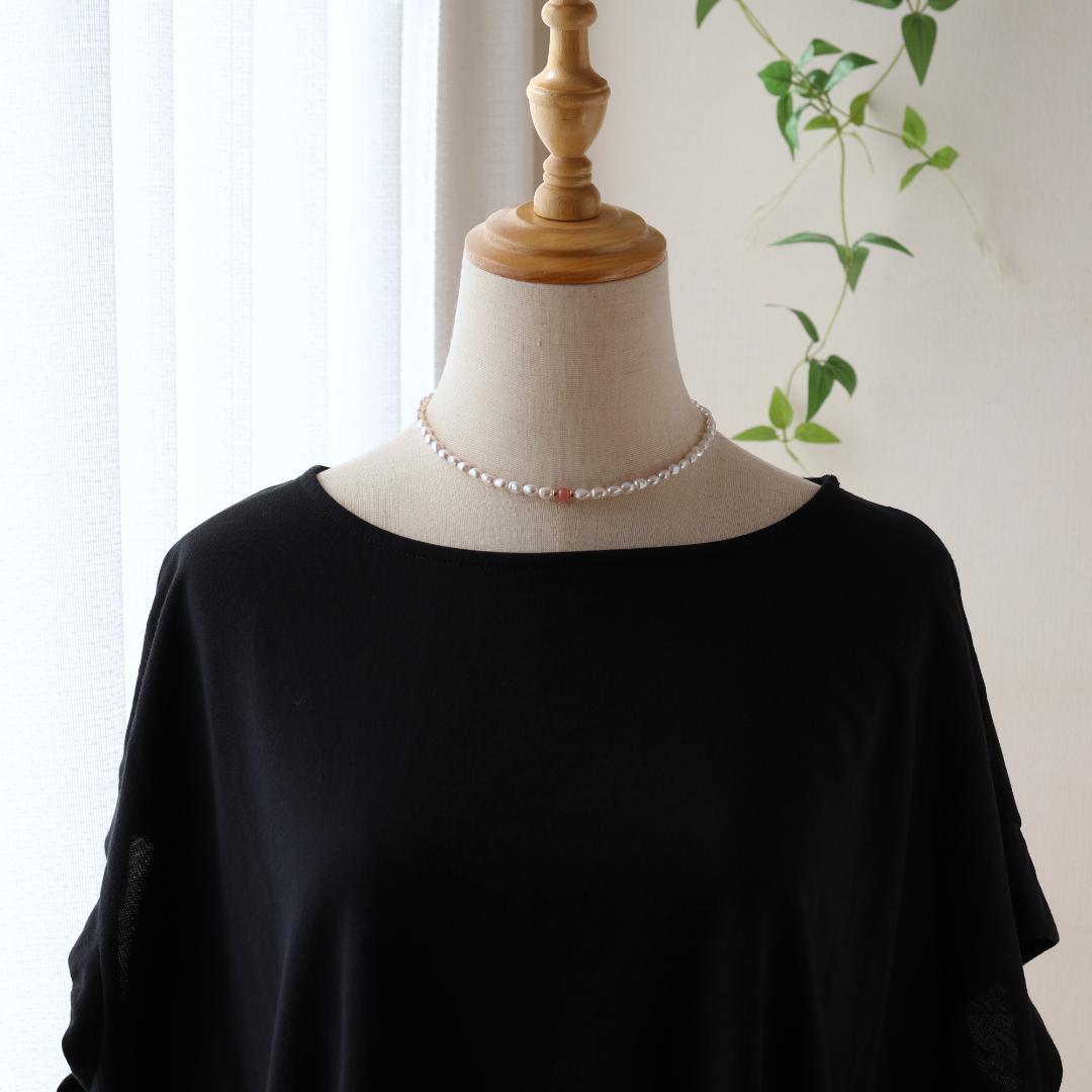 パールとインカローズのネックレス　春夏　カジュアル　きれいめ　高品質　ケシ