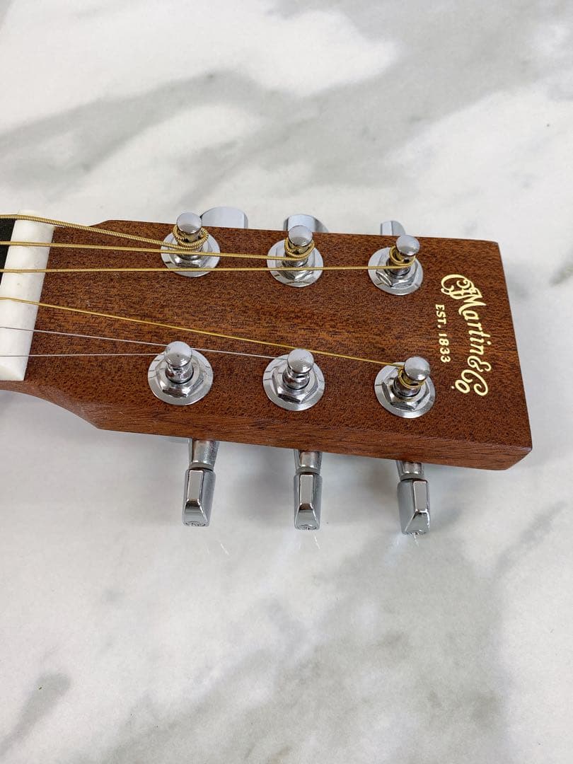 ＊MARTIN マーティン社　トラベルギターBackpacker メキシコ製