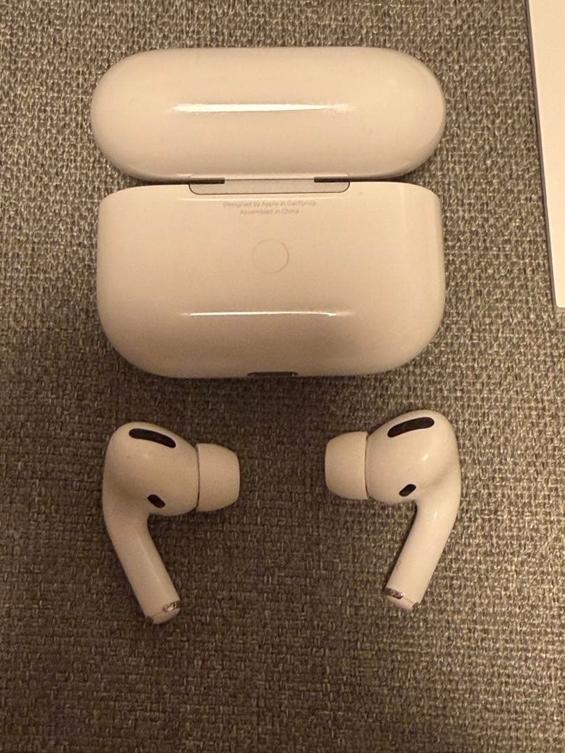 AirPods Pro 第1世代 A2190 A2083 ライトニング 付属有