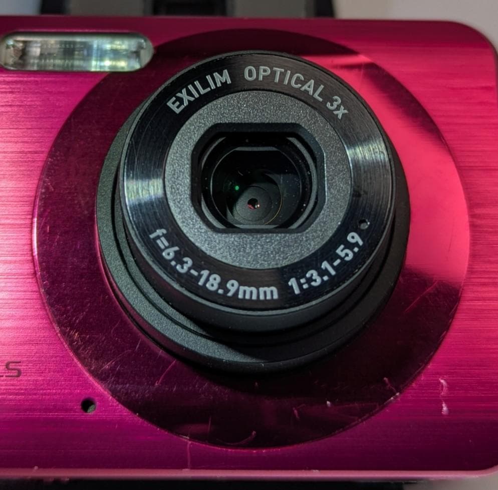 美品 CASIO EXILIM EX-Z90 コンパクトデジタルカメラ