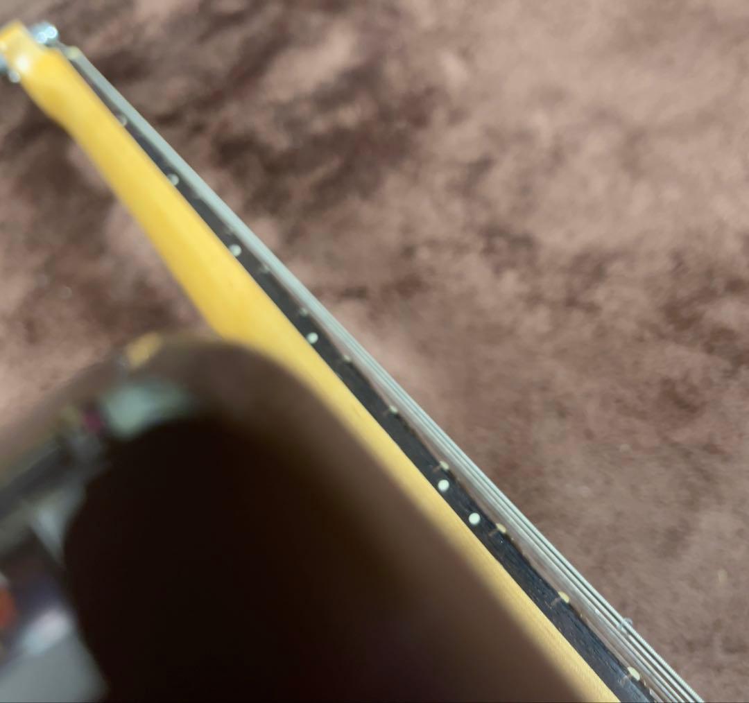 ストラトShell Pinkモデルにレリック加工を施したステージ映えする渋い1本