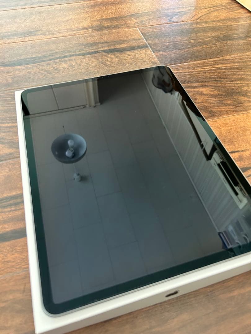 【美品】第四世代　iPad pro12.9 inch +おまけpencil