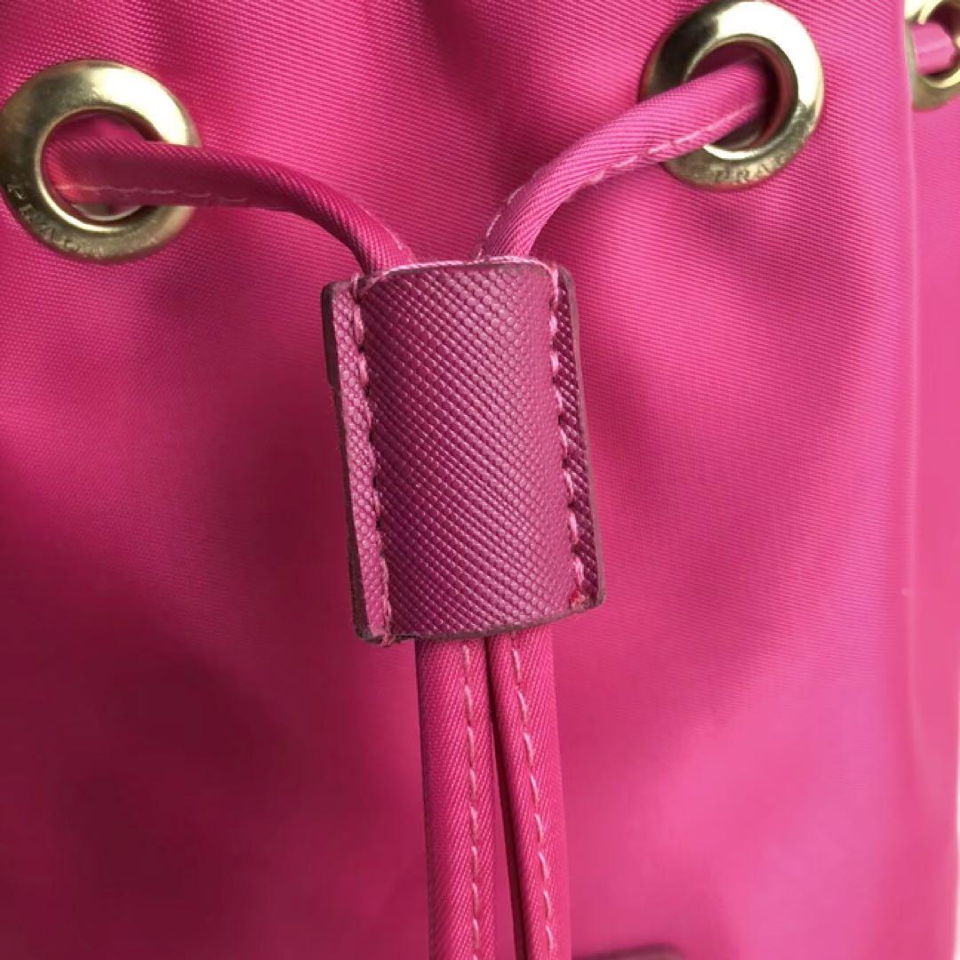 PRADA ノベルティ 巾着型 ナイロン ポーチ ピンク pr1