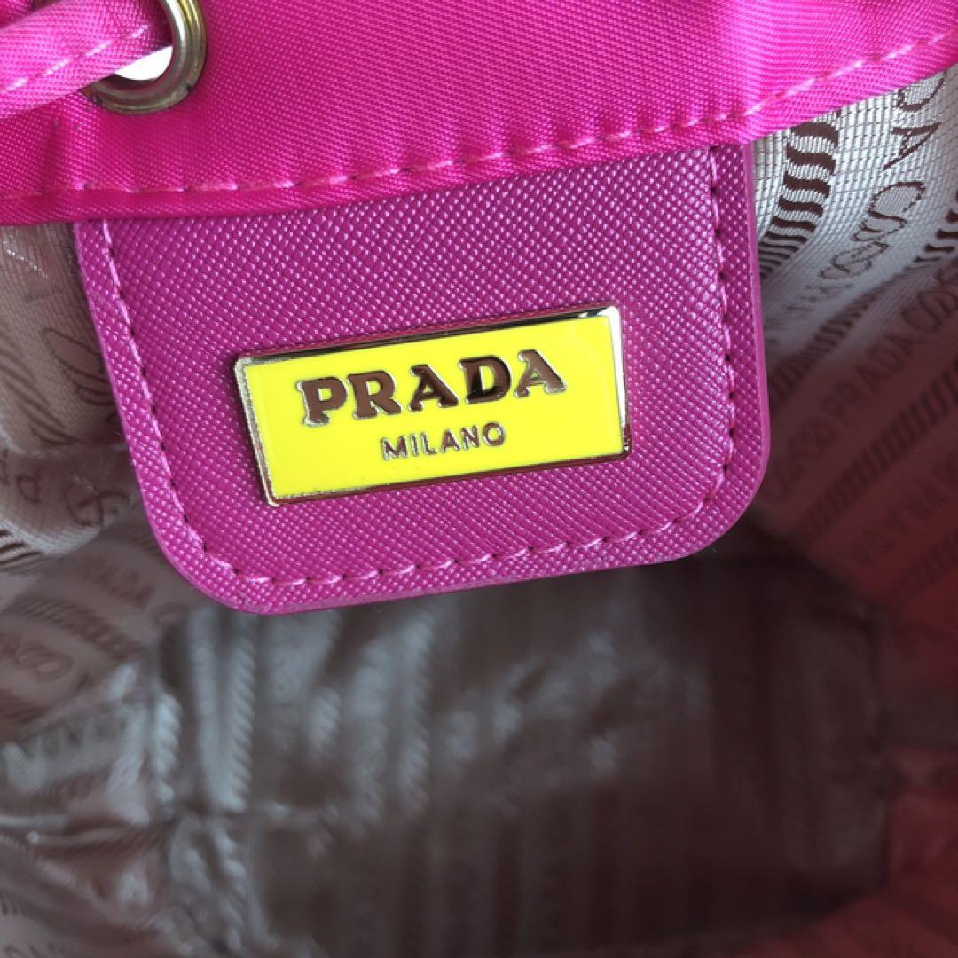 PRADA ノベルティ 巾着型 ナイロン ポーチ ピンク pr1