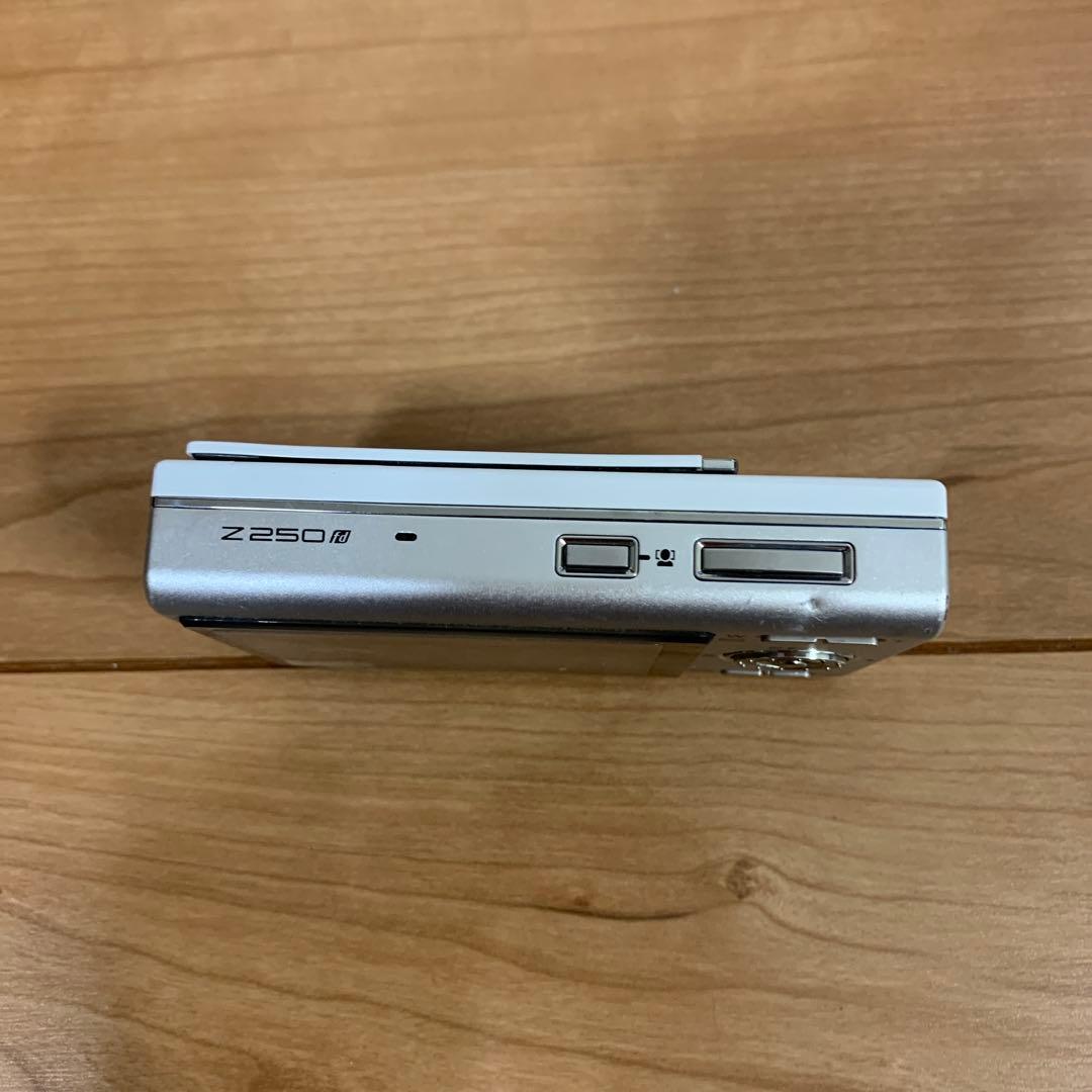 FUJIFILM FINEPIX Z 250fd デジタルカメラ 動作確認済