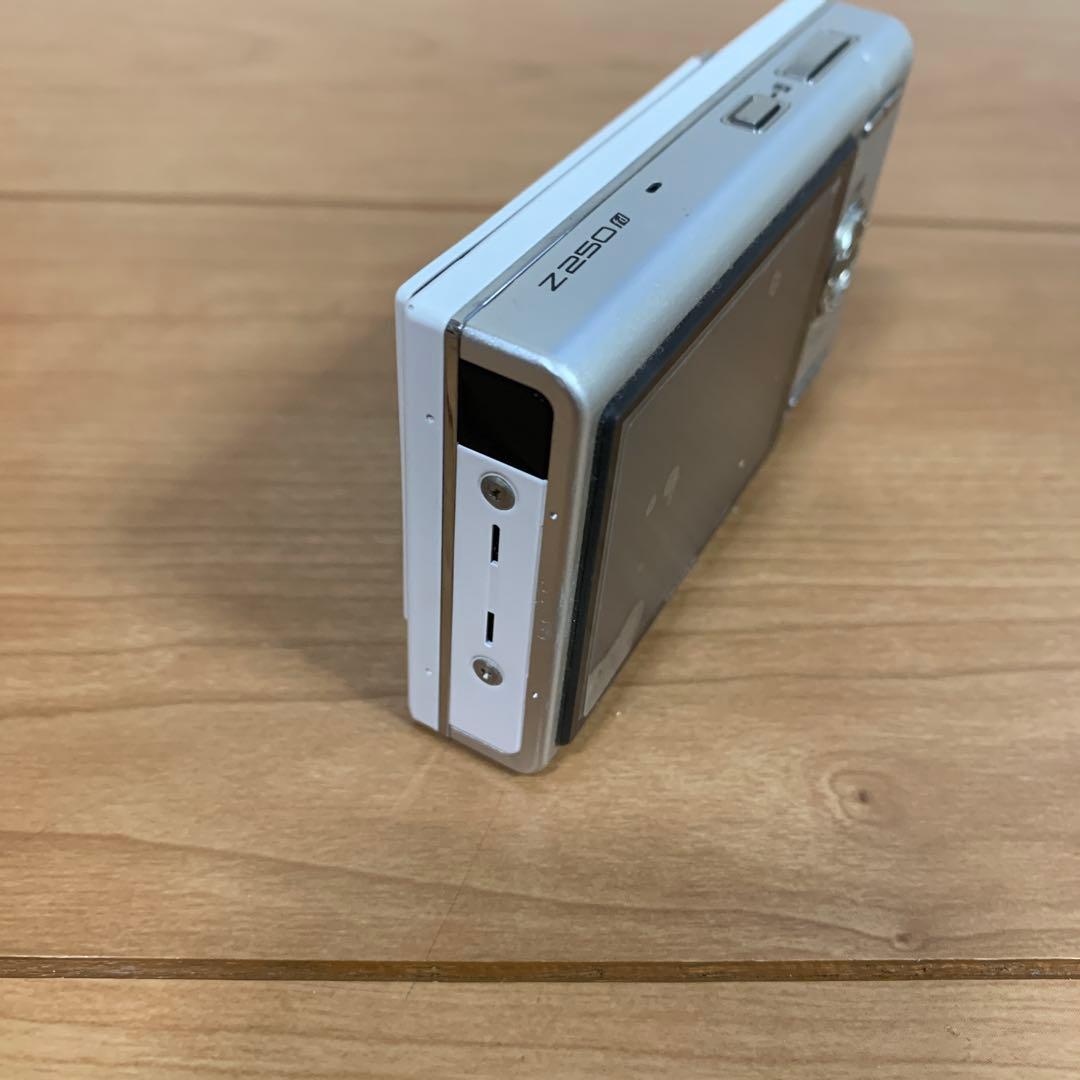 FUJIFILM FINEPIX Z 250fd デジタルカメラ 動作確認済