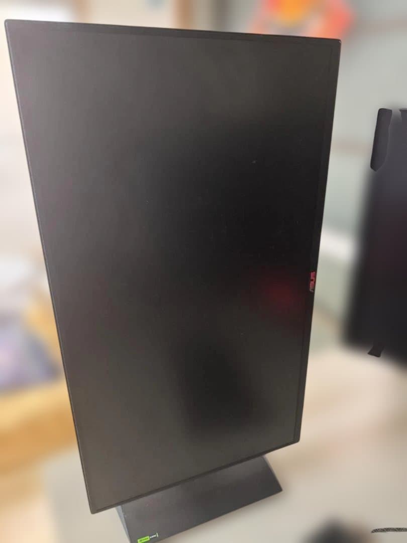 ASUS ゲーミングモニター VG258QR