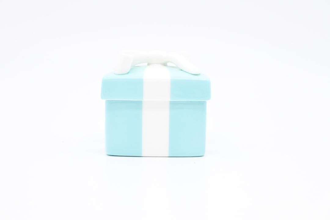 【超美品】Tiffany&Co.　小物入れ　陶器　ティファニー　ジュエリーケース