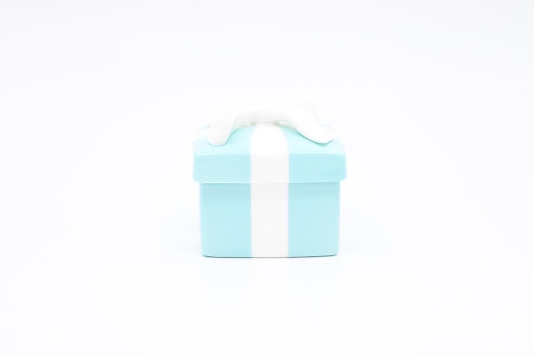 【超美品】Tiffany&Co.　小物入れ　陶器　ティファニー　ジュエリーケース