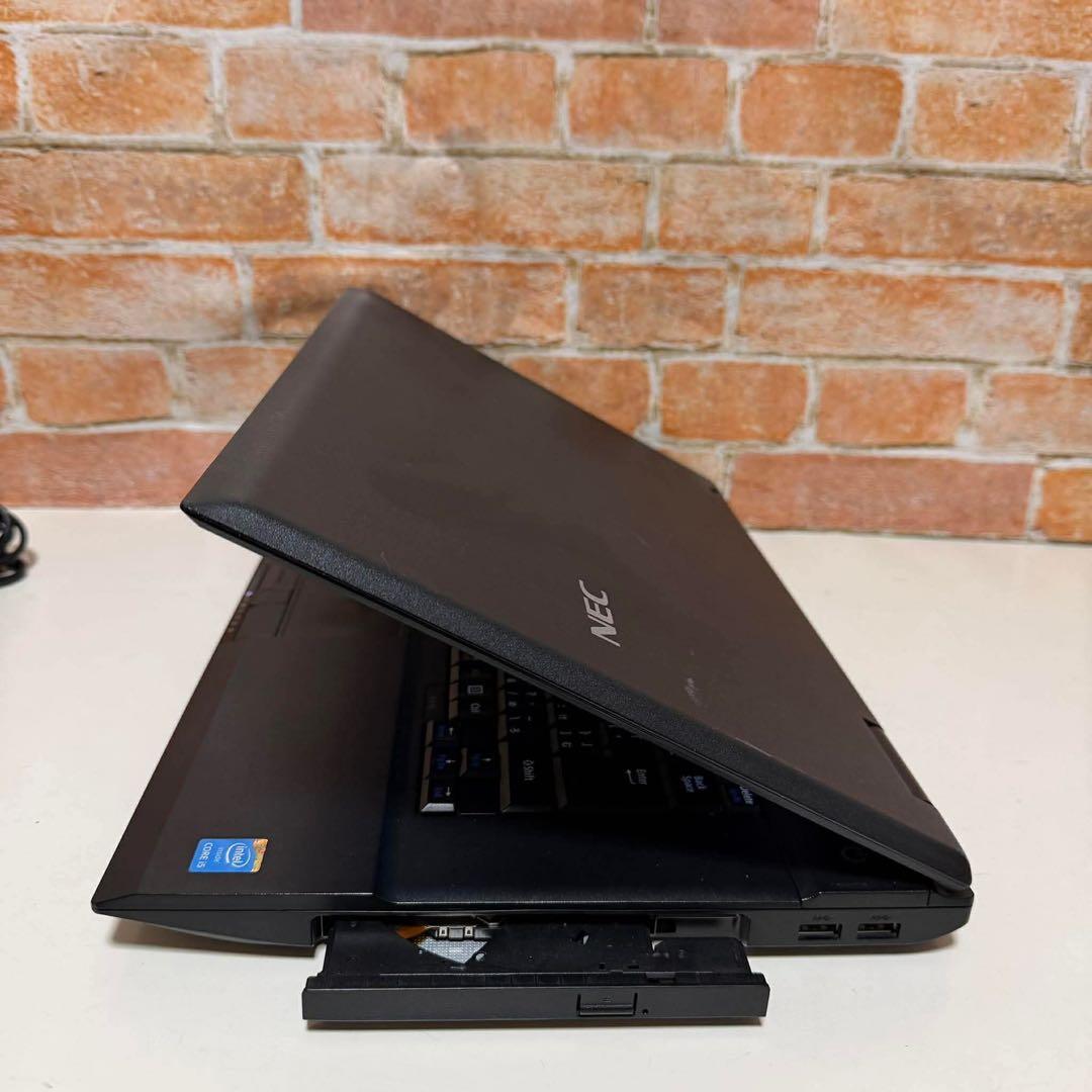 NECノートPC Corei5 SSDメモリ8GB Windows11オフィス付