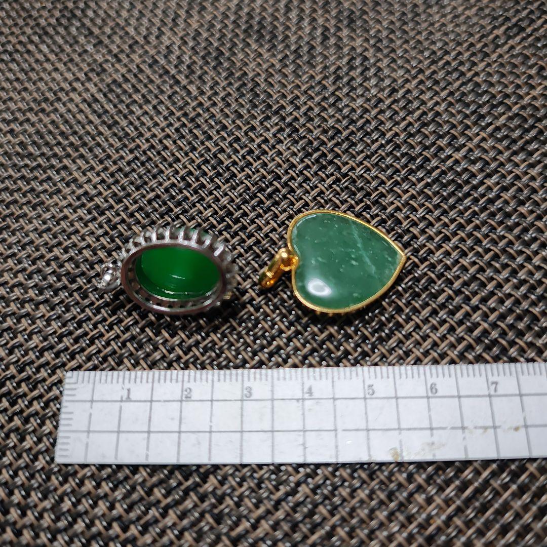 翡翠 ハート型・オーバル型ペンダントセット