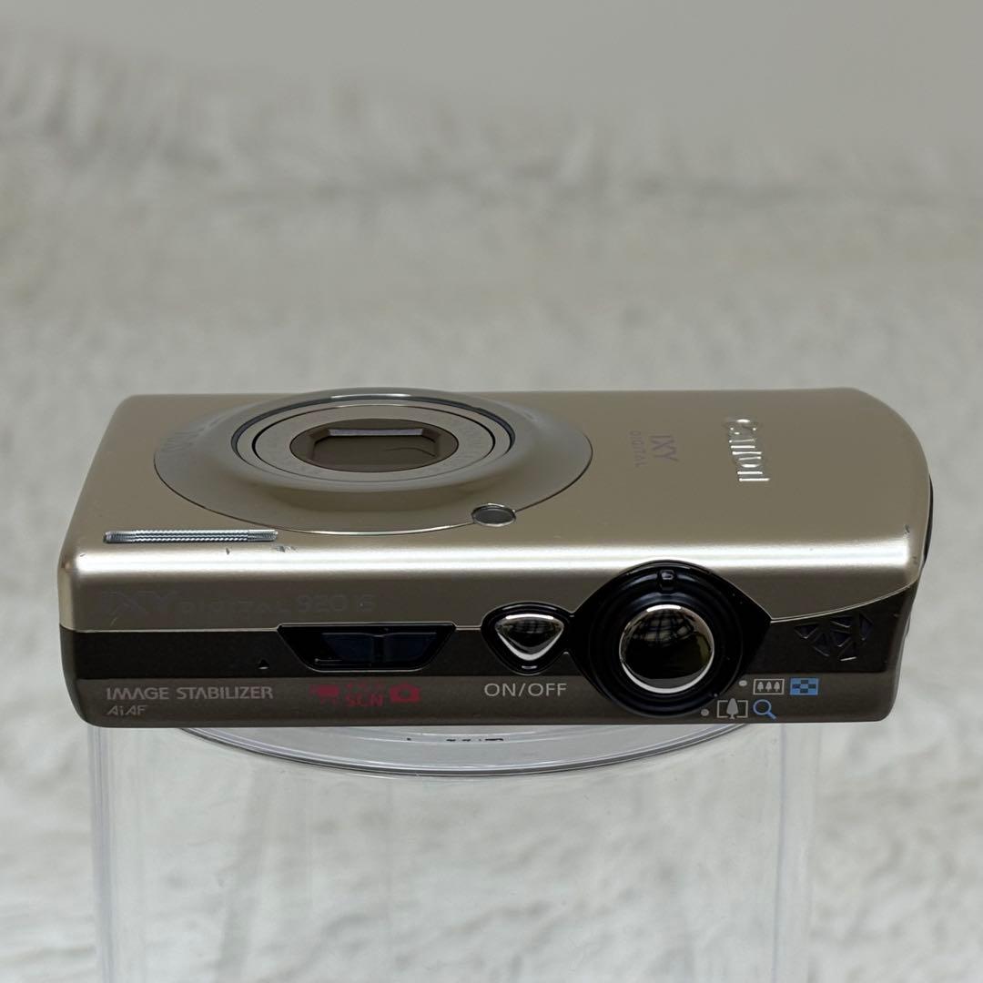 Canon カメラ　IXY 920IS PC1308 ゴールド コンデジ　動作品