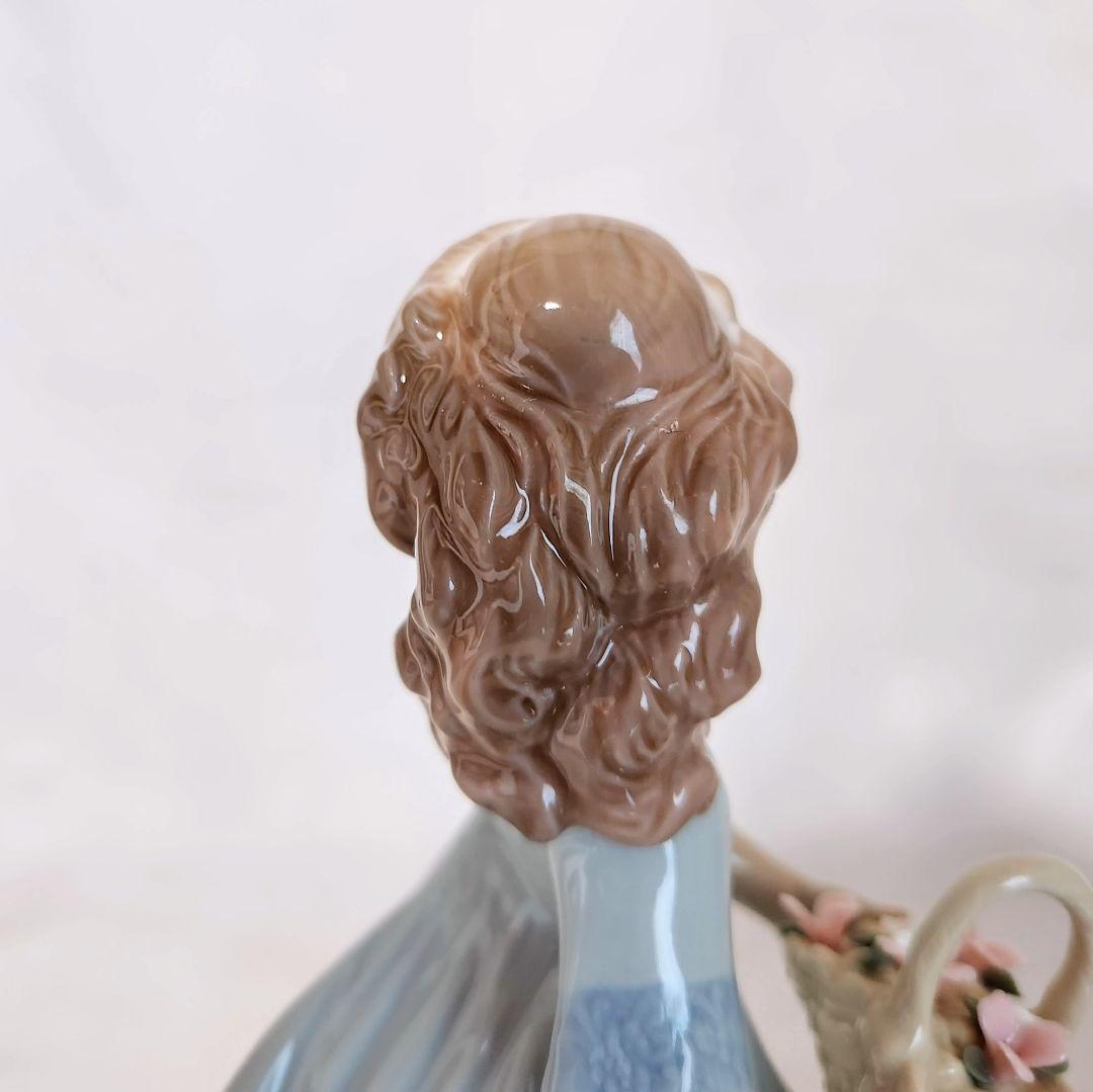 LLADROリヤドロNo.6130【春のお庭にかえって】【美品・専用箱・栞付き】