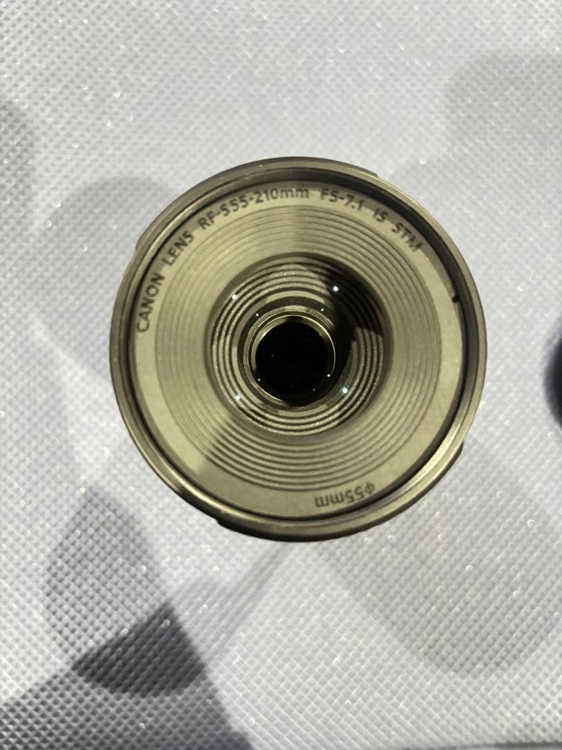 Canon RF S55-210mm F5-7.1 IS STMズームレンズ
