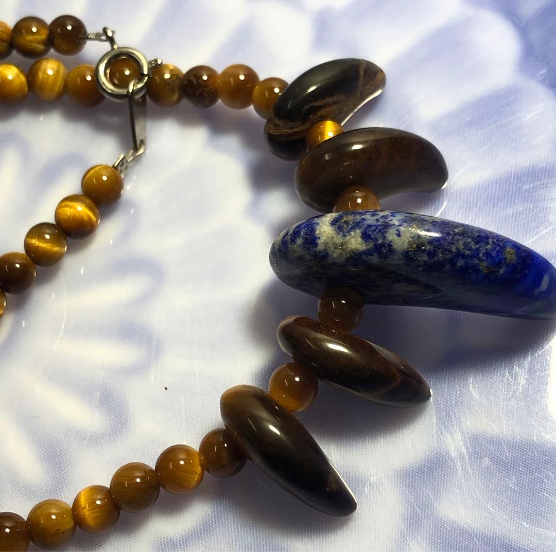 勾玉ネックレス虎目ラピスラズリマガタマ魔除け現品無料発送