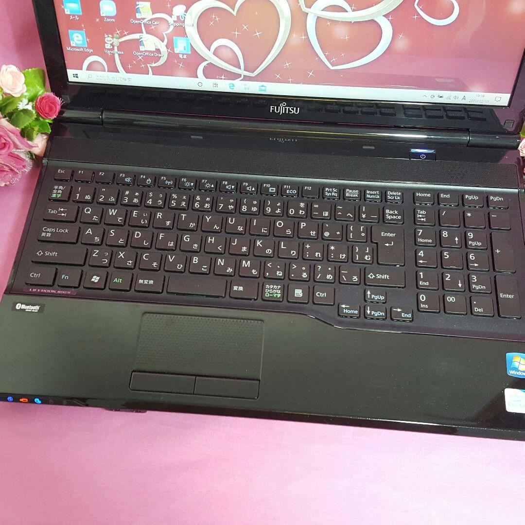 富士通/Win10/大容量500G/高速メモリ4G/WEBカメラ搭載/テレワーク