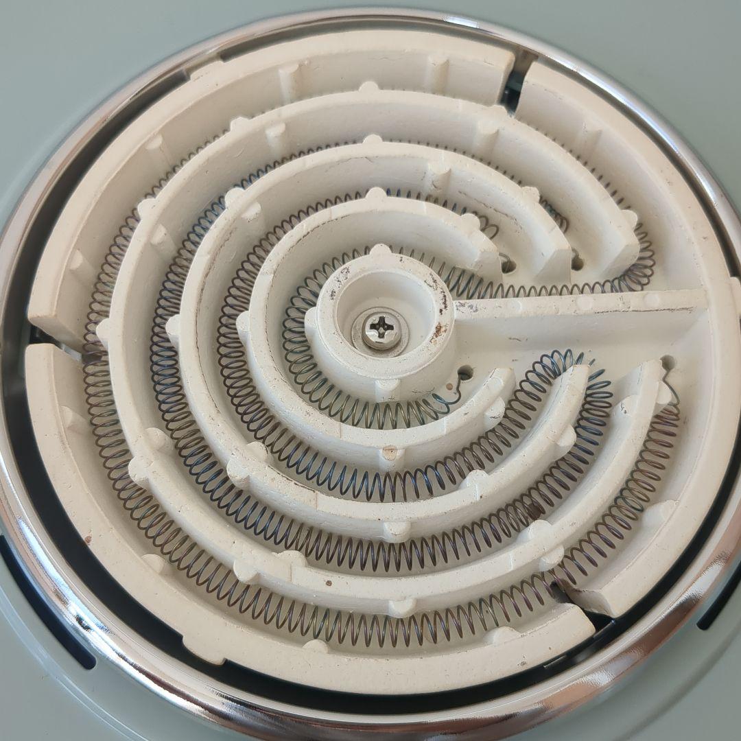 ✨️気まぐれタイムセール✨️Toffy　電気卓上コンロ　 K-SV1