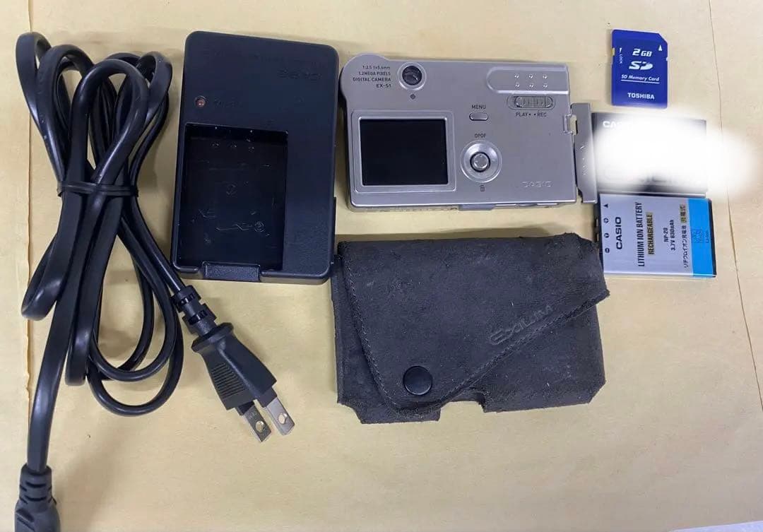 美品　初代EXILIM(エクシリム)EX-S1