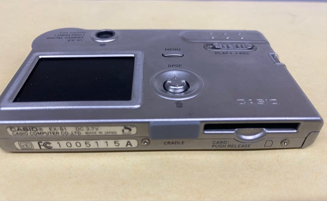 美品　初代EXILIM(エクシリム)EX-S1