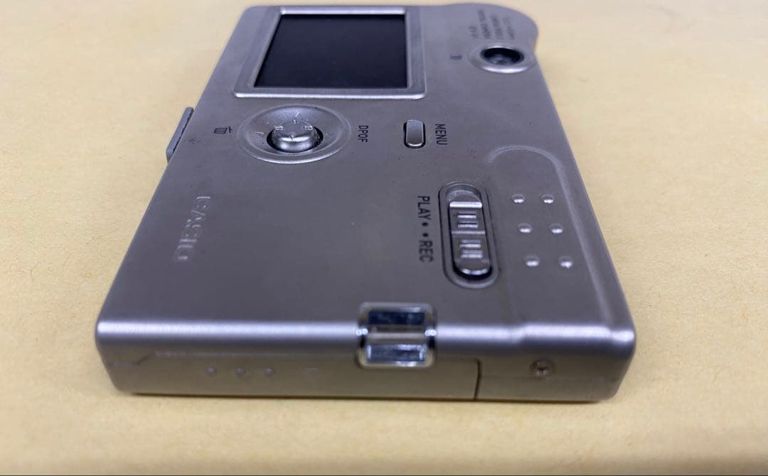 美品　初代EXILIM(エクシリム)EX-S1