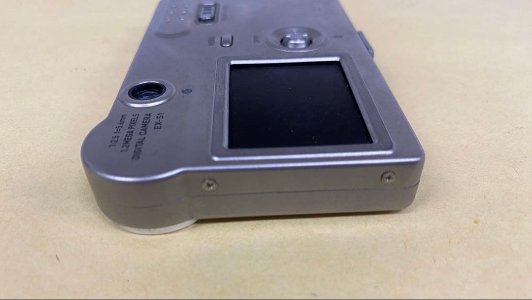 美品　初代EXILIM(エクシリム)EX-S1