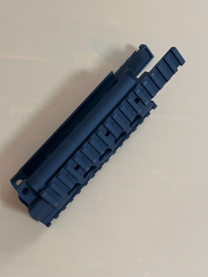 【セール/美品】東京マルイ純正 MP5用 金属ハンドガード3面 レール