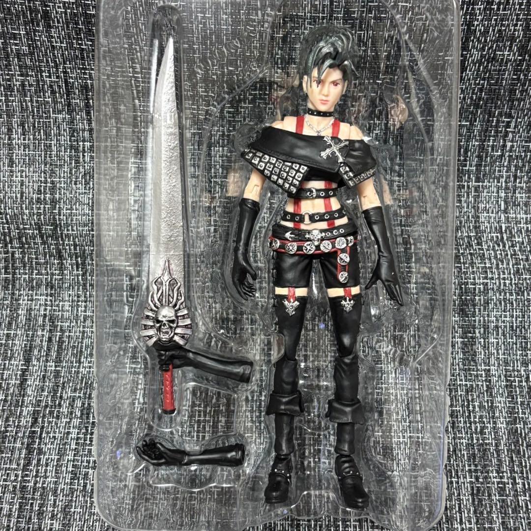 PLAY ARTS パイン ファイナルファンタジーⅩ-2 アクション フィギュア