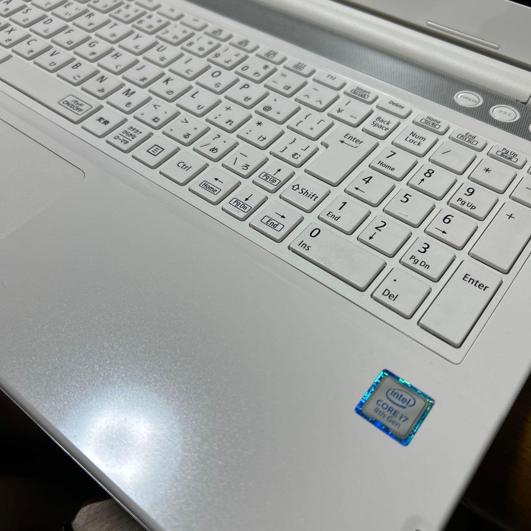 Windowsノート本体 PC-NS700JAW