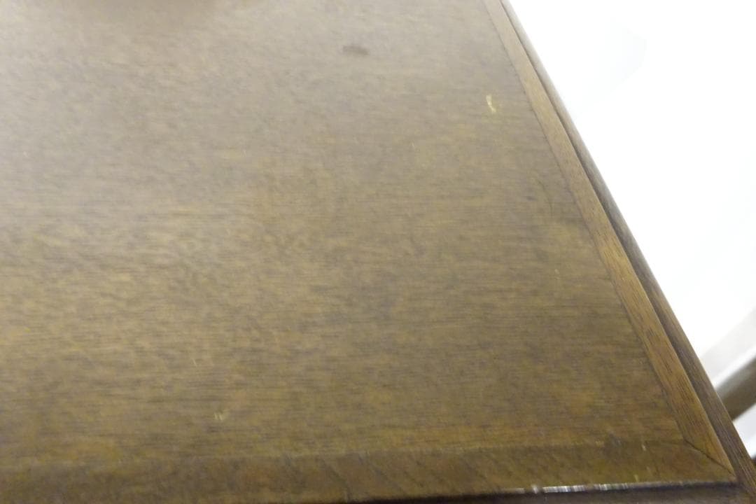 神戸洋家具　キャビネット　飾り棚　ヴィンテージ　オーク材