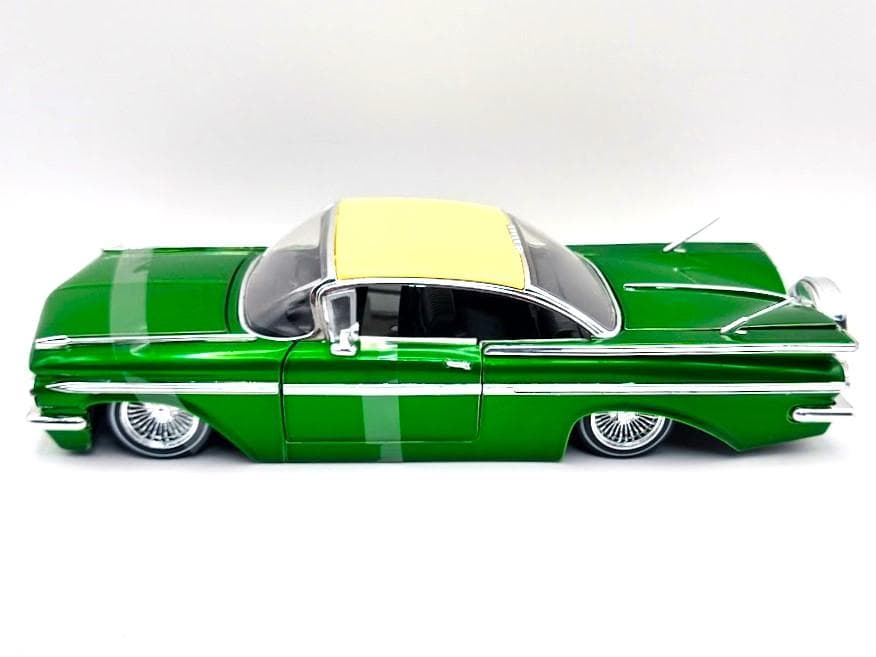 ミニカー Jada 1/24 1959 Chevy Impala Lowrider GRN