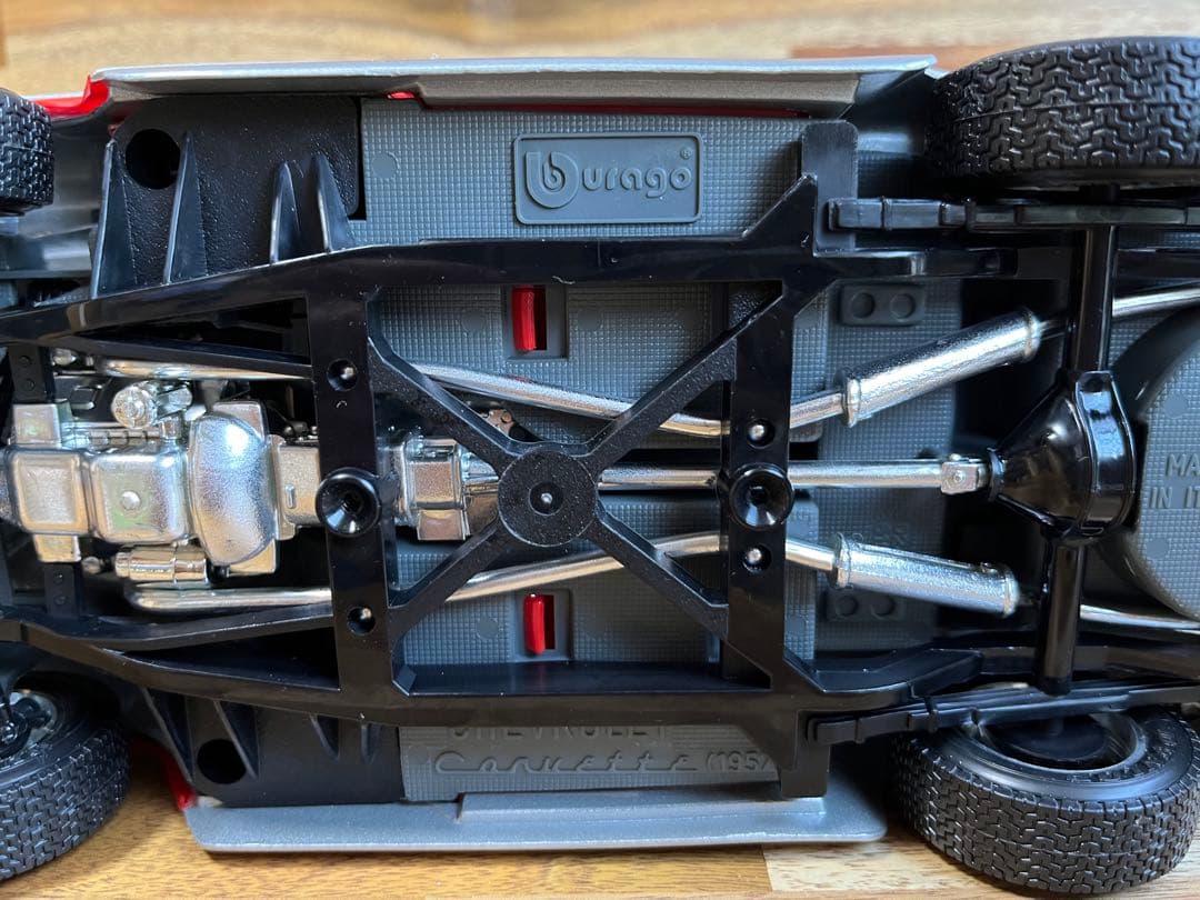 シボレーコルベット オープンカー シルバー/レッド