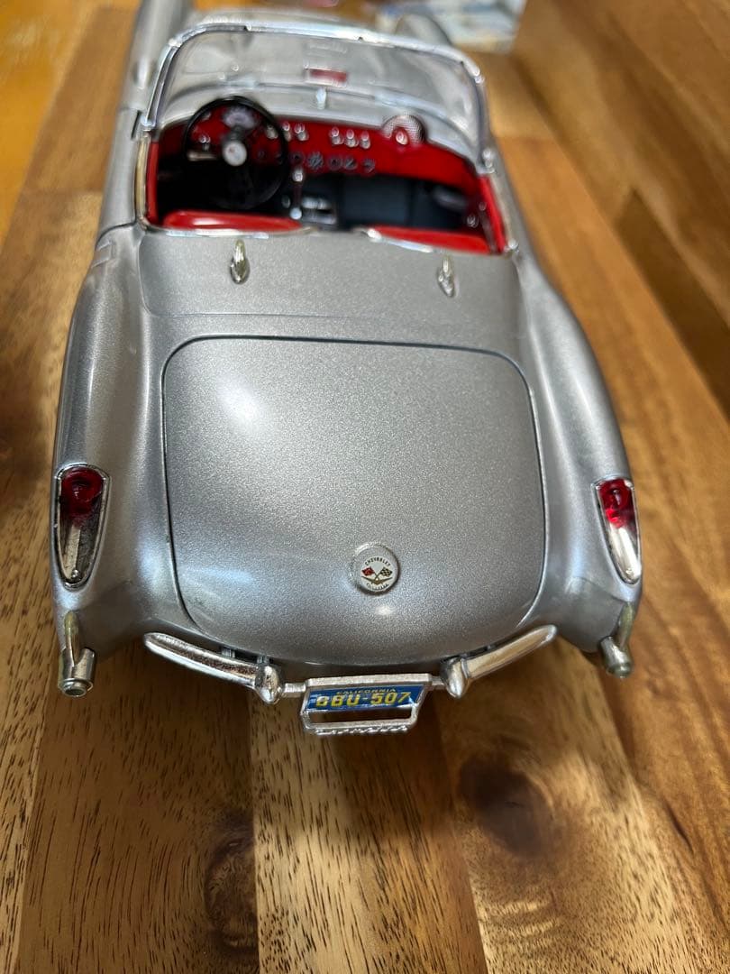 シボレーコルベット オープンカー シルバー/レッド