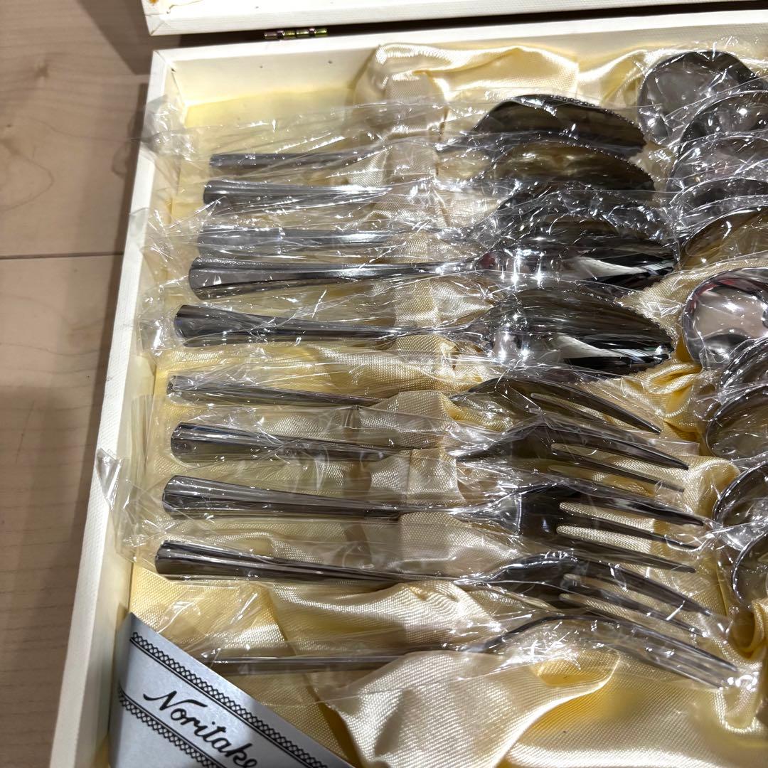 【新品】　Noritake ノリタケ　シルクロード カトラリーセット　21点