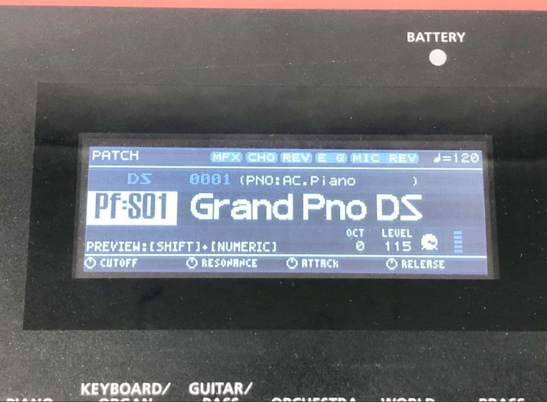 Roland Juno-DS シンセサイザー　ピアノ