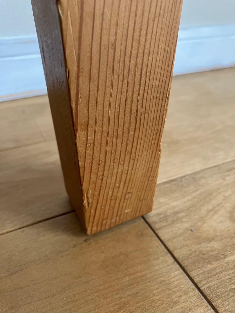 THE PENNY WISE デスク