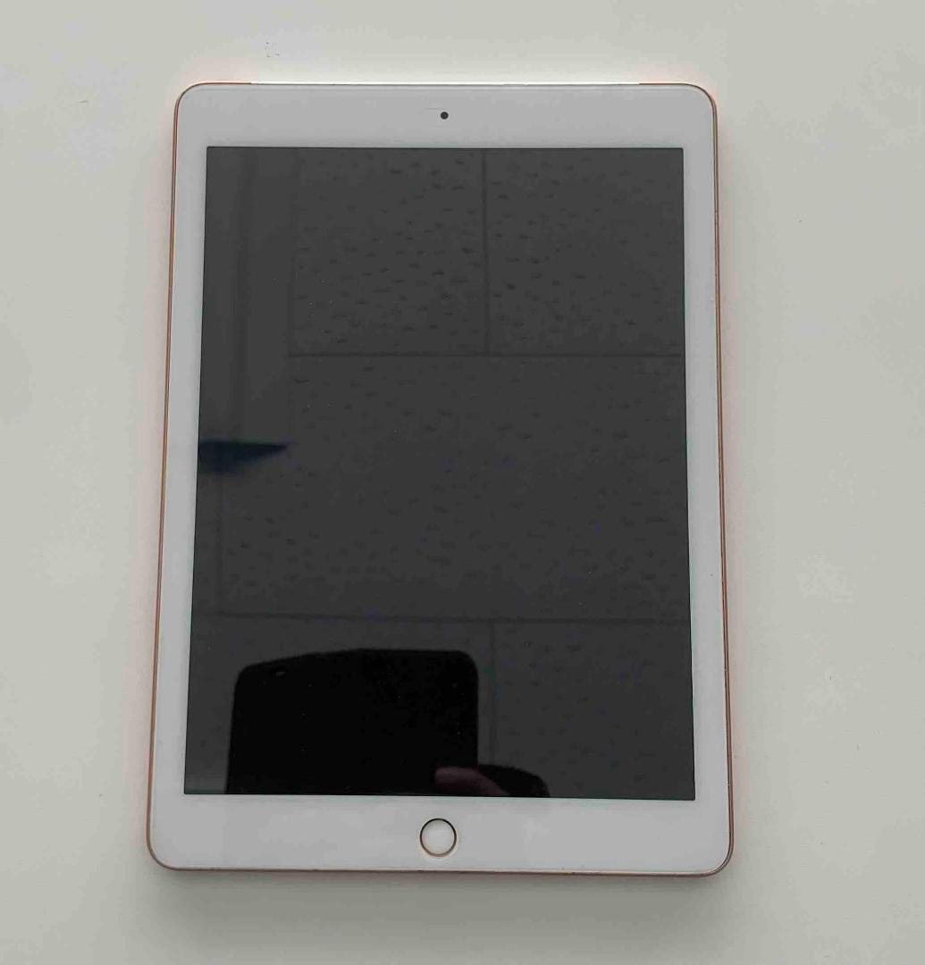 iPad 6世代 128GB Wi-Fi + Cellular ゴールド