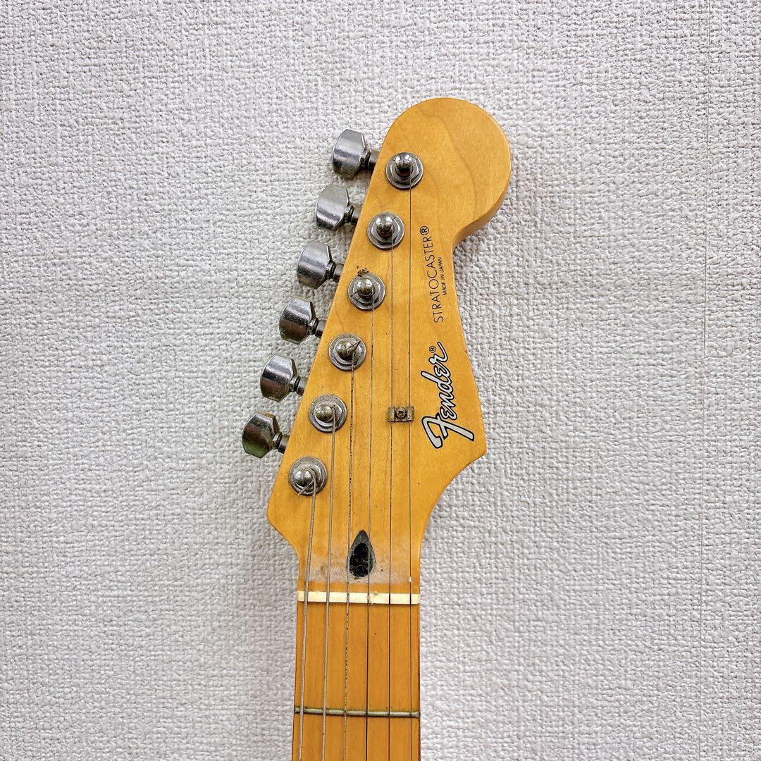 ＃Fender Stratocaster ブラック エレキギター部品欠品あり