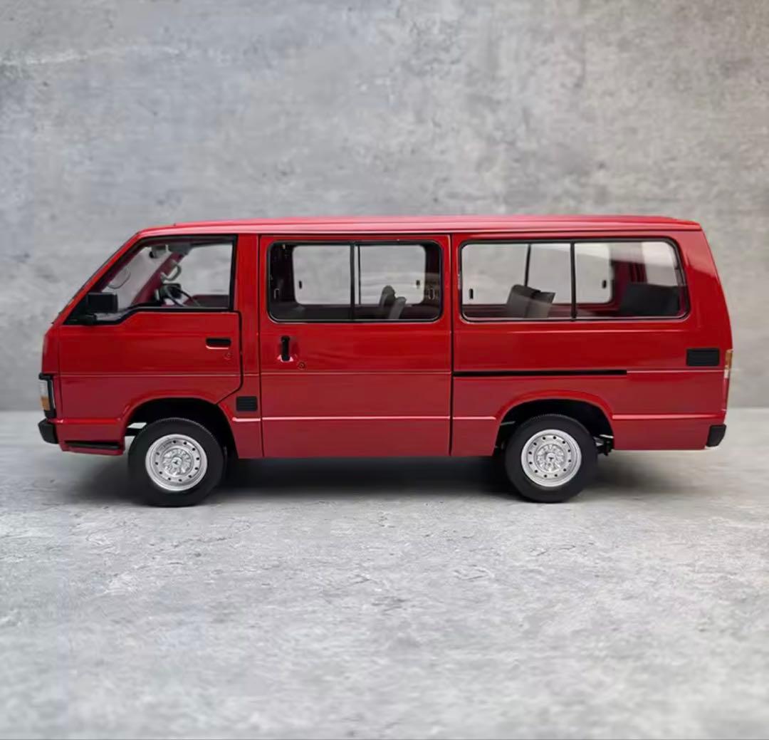 1/18 ハイエース YH50 合金製 自動車 ダイキャスト メタル モデル