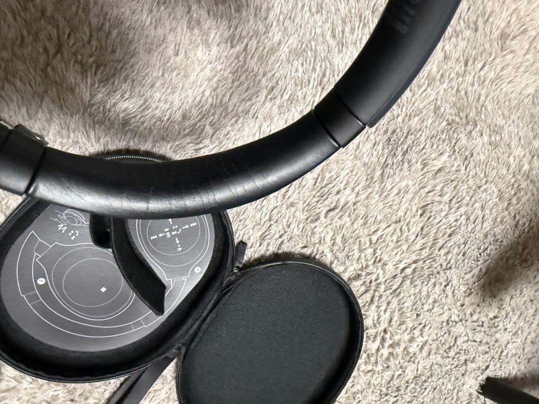 Sony WH-1000XM2ワイヤレスヘッドホン 黒 付属品あり