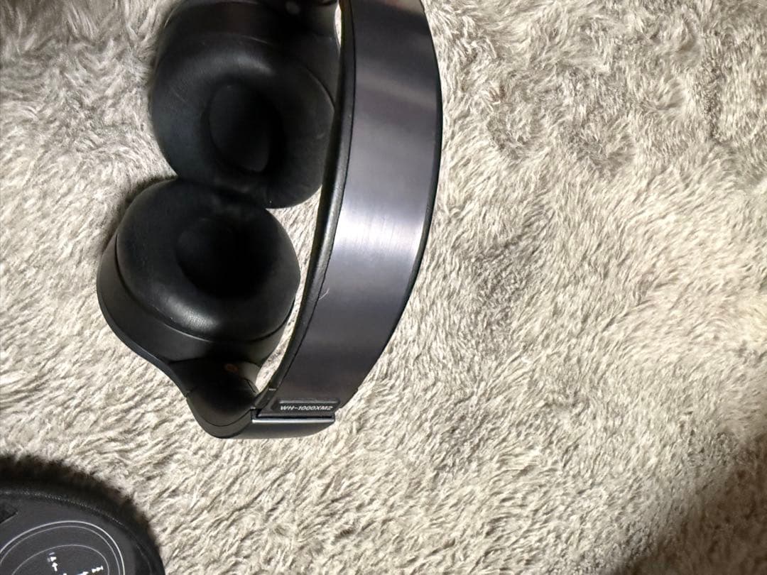 Sony WH-1000XM2ワイヤレスヘッドホン 黒 付属品あり