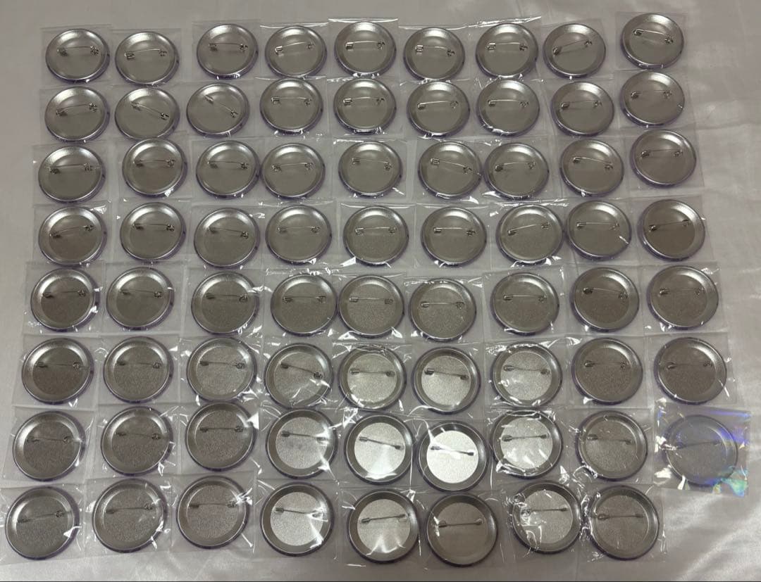 ブルーロック 御影玲王 缶バッジ ANIQUE アニーク AGF