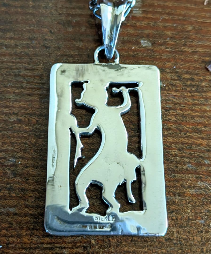 インディアンジュエリー　シルバー ペンダント ネックレス