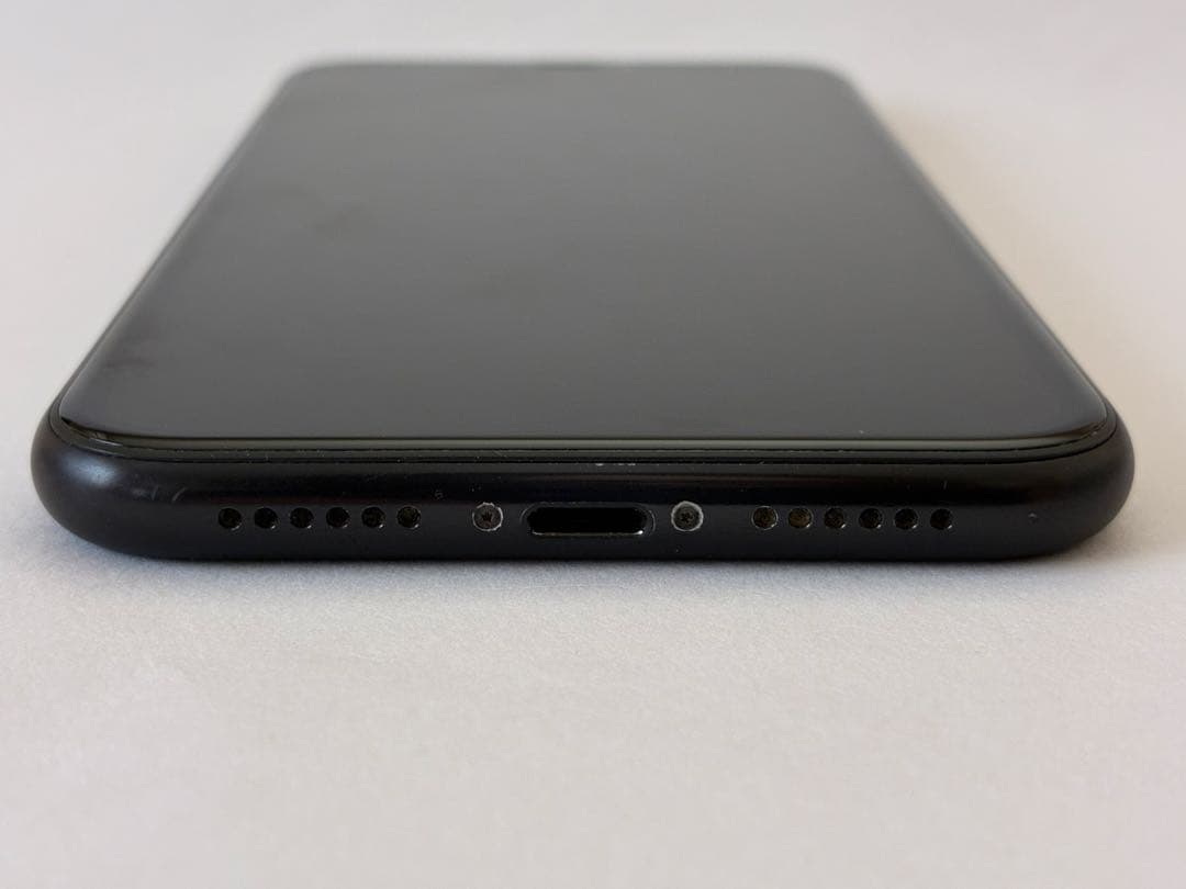 iPhoneXR 64GB ブラック　バッテリー92% 本体のみ