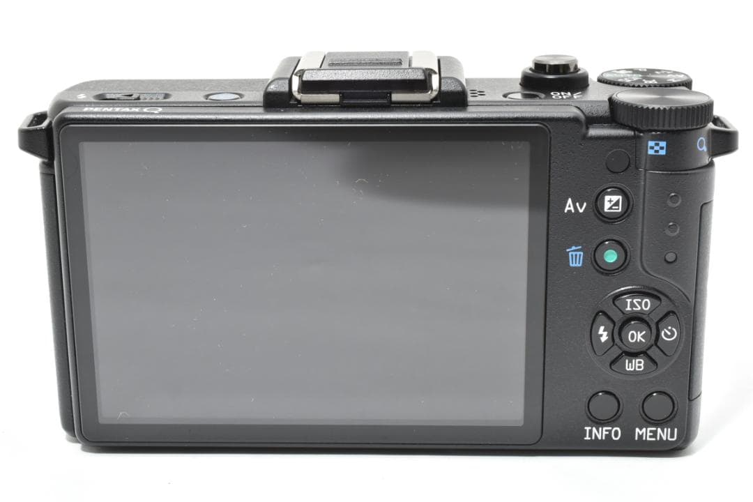 超美品 ペンタックス Q ミラーレスデジタルカメラボディ ブラック Pentax