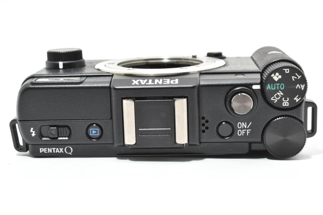 超美品 ペンタックス Q ミラーレスデジタルカメラボディ ブラック Pentax