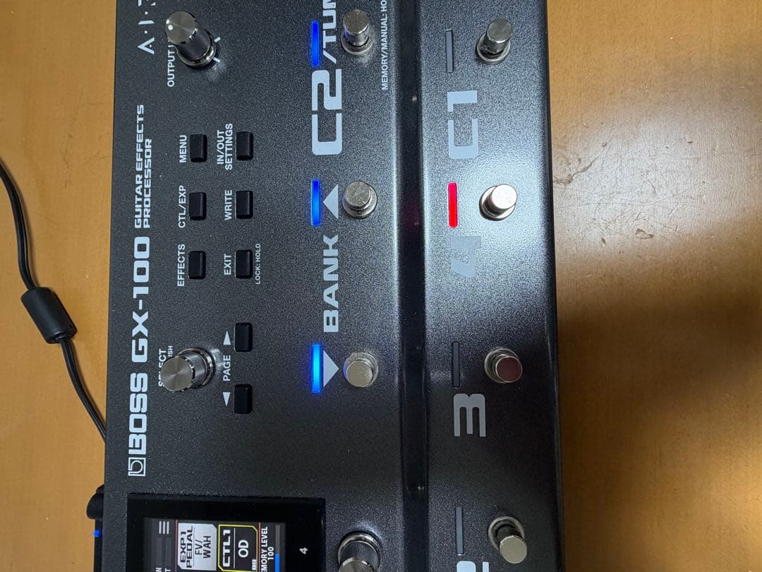 BOSS GX100 BT DUAL ハードケース USBケーブル付き