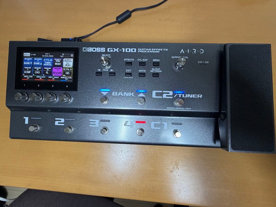 BOSS GX100 BT DUAL ハードケース USBケーブル付き