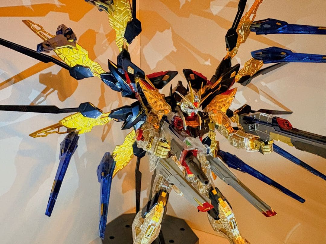 MGEX ストライクフリーダムガンダム メカニカルクリア塗装